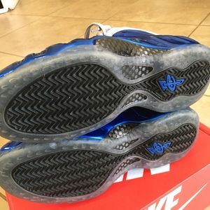 Nike Foams Wolf Gray